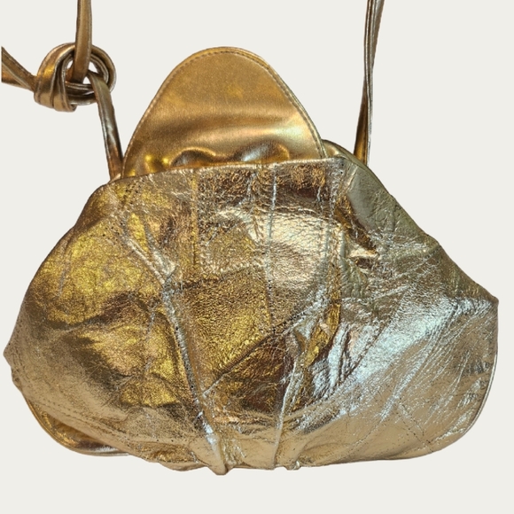 Splendid Metallic Gold Crossbody Bag EUC - Picture 3 of 15